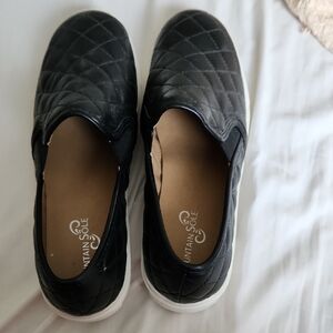 NWOT Women's Black Quilted Slip-On Shoes